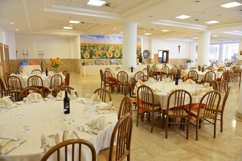 Casa Per Ferie Salesianum Villa ฟิวมิชีโน ภายนอก รูปภาพ