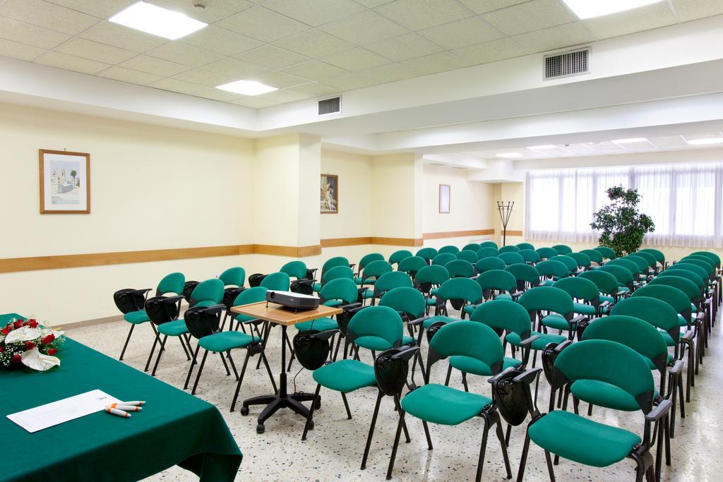 Casa Per Ferie Salesianum Villa ฟิวมิชีโน ภายนอก รูปภาพ